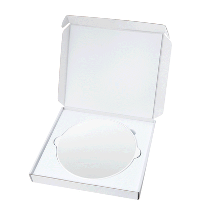Discover the versatility of the RIKI magnetic mountable magnifying mirror!